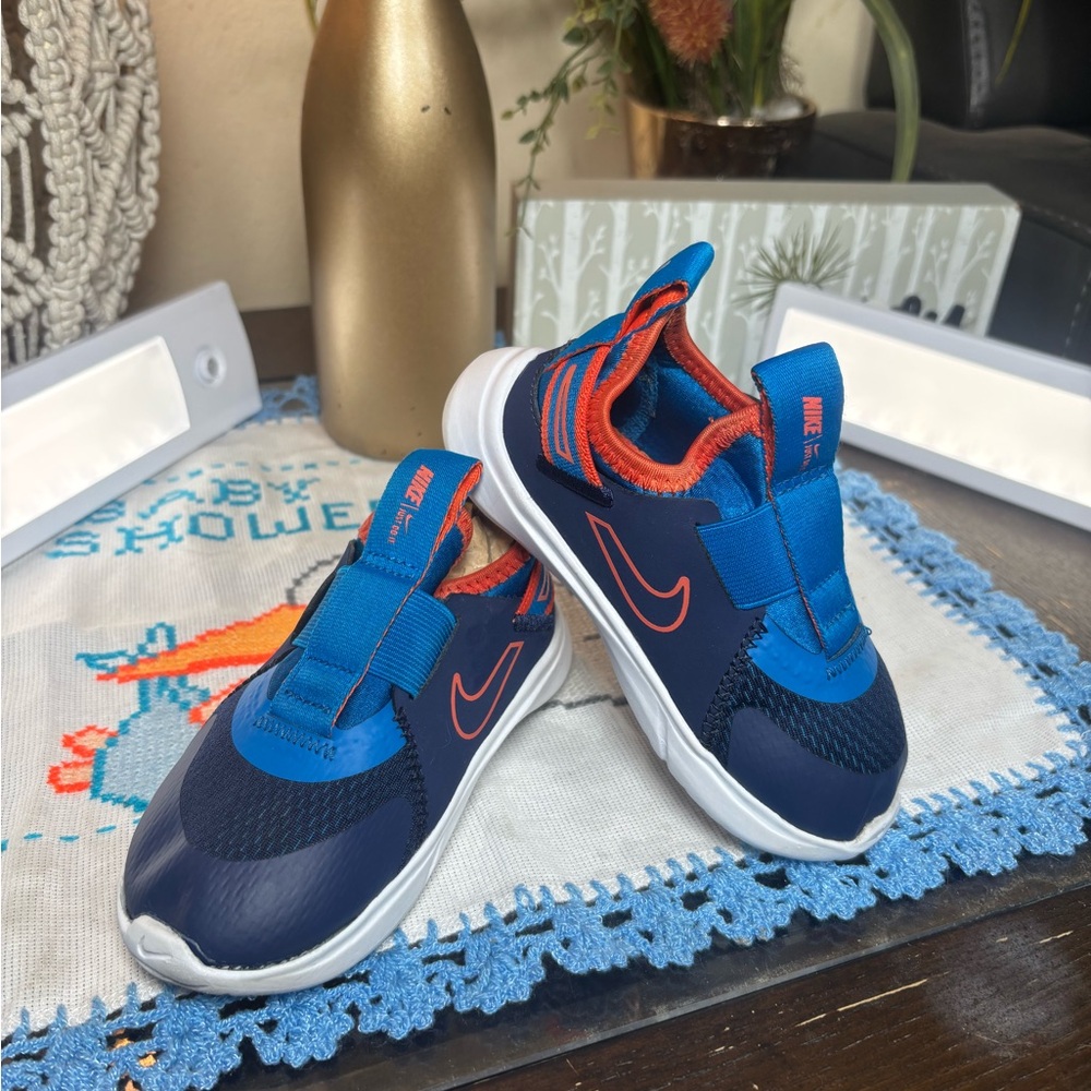 Nike Kids Navy and Orange Sneakers